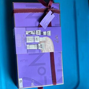 No7 Purple Skincare Gift Set